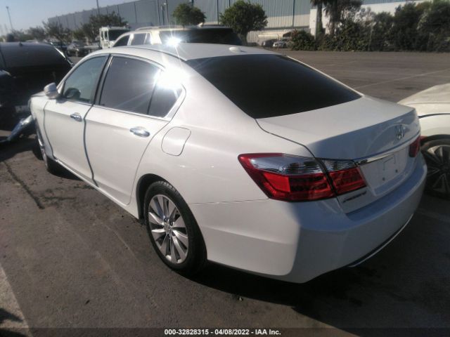 Photo 2 VIN: 1HGCR2F83DA277402 - HONDA ACCORD SDN 