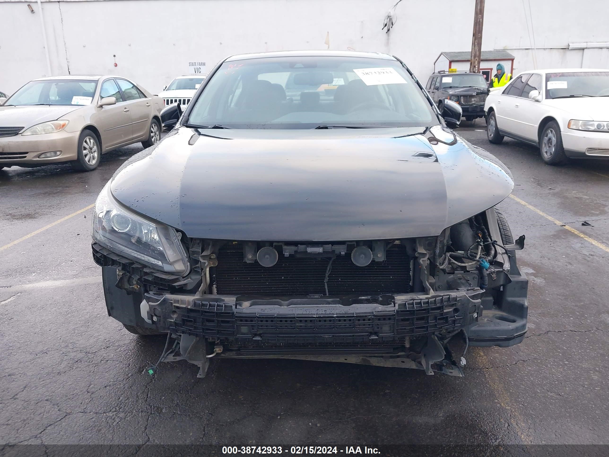 Photo 12 VIN: 1HGCR2F83EA007314 - HONDA ACCORD 