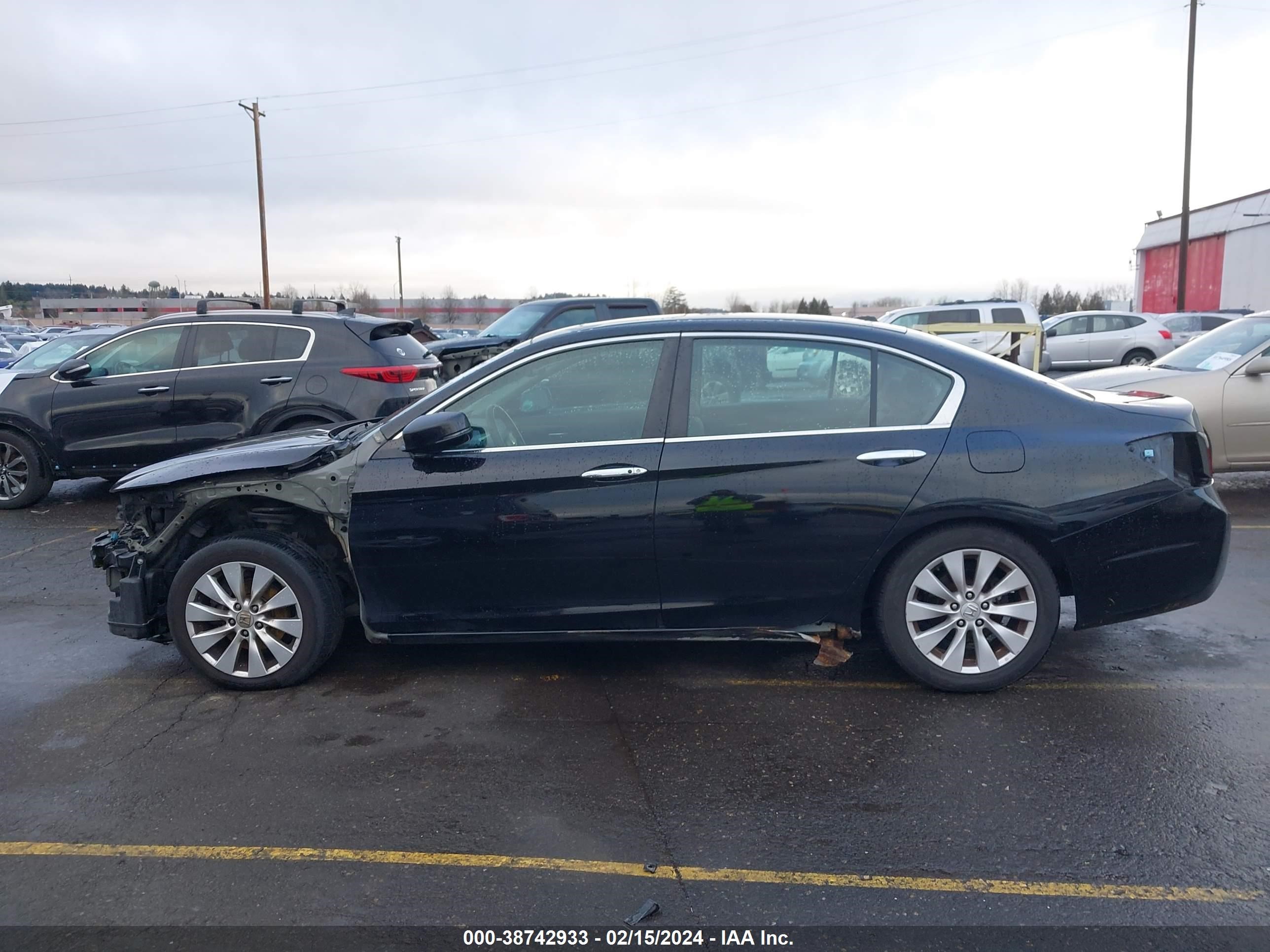 Photo 14 VIN: 1HGCR2F83EA007314 - HONDA ACCORD 