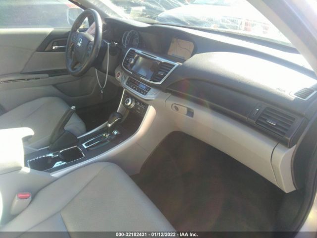 Photo 4 VIN: 1HGCR2F83EA009287 - HONDA ACCORD SEDAN 