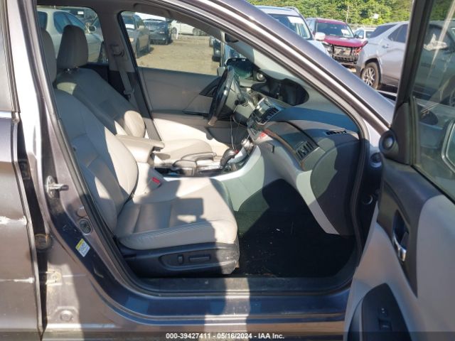 Photo 4 VIN: 1HGCR2F83EA019088 - HONDA ACCORD 