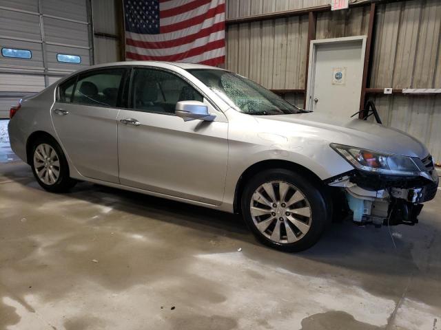 Photo 3 VIN: 1HGCR2F83EA077251 - HONDA ACCORD 