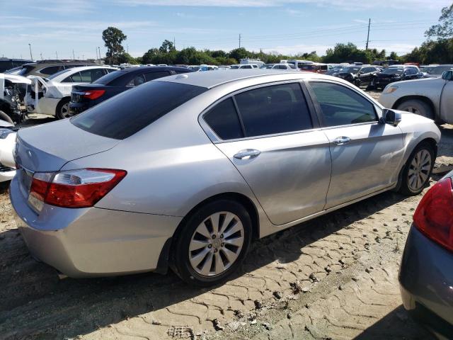 Photo 2 VIN: 1HGCR2F83EA143121 - HONDA ACCORD 