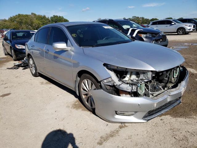 Photo 3 VIN: 1HGCR2F83EA143121 - HONDA ACCORD 