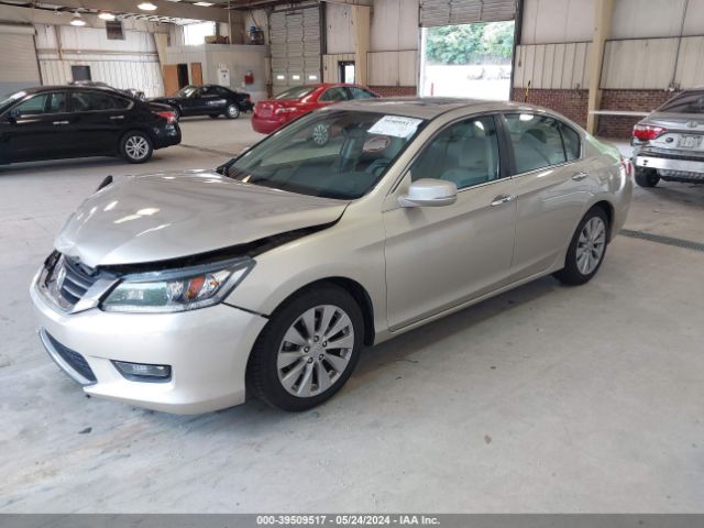 Photo 1 VIN: 1HGCR2F83EA175633 - HONDA ACCORD 