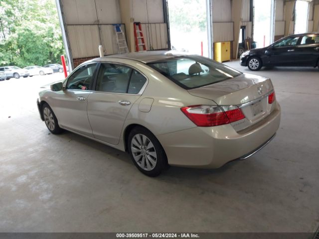 Photo 2 VIN: 1HGCR2F83EA175633 - HONDA ACCORD 