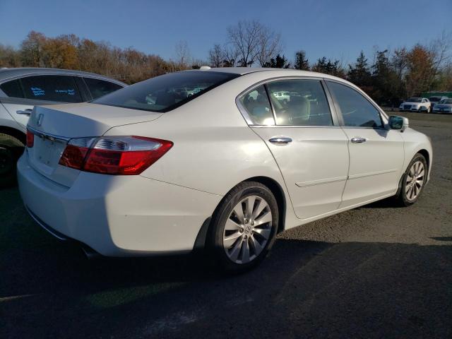 Photo 2 VIN: 1HGCR2F83EA209425 - HONDA ACCORD EXL 