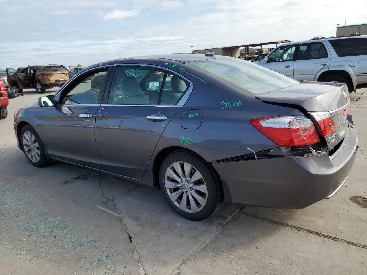 Photo 1 VIN: 1HGCR2F83FA043036 - HONDA ACCORD 