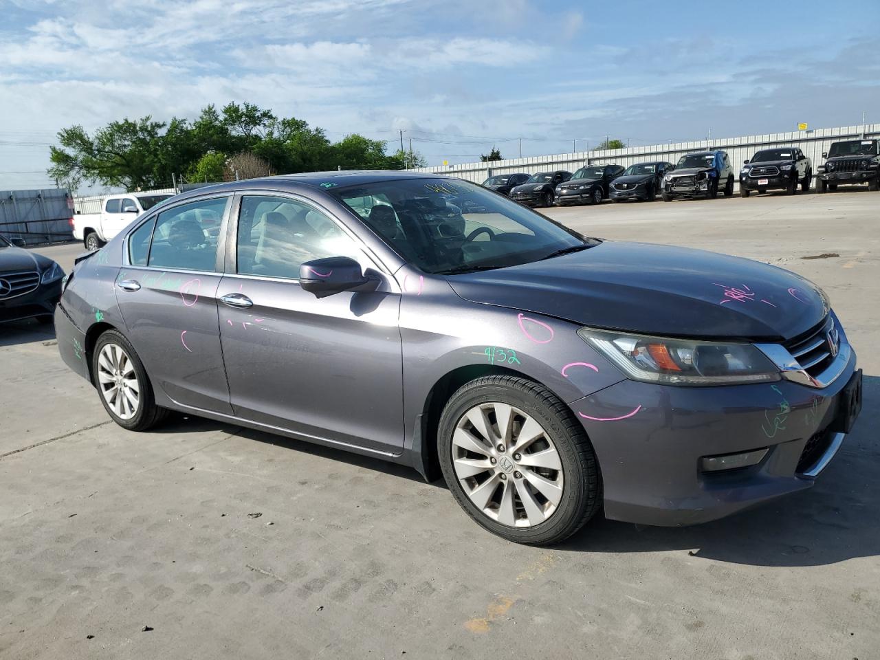 Photo 3 VIN: 1HGCR2F83FA043036 - HONDA ACCORD 