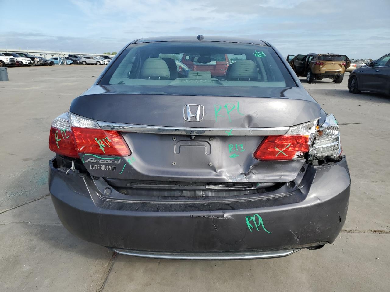 Photo 5 VIN: 1HGCR2F83FA043036 - HONDA ACCORD 