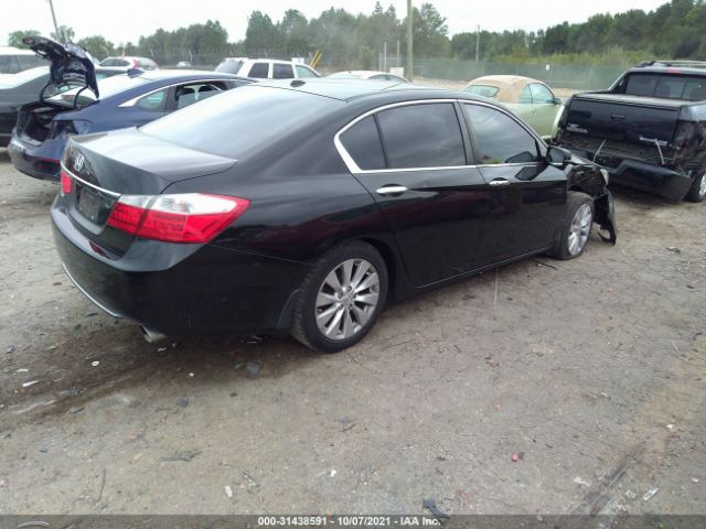 Photo 3 VIN: 1HGCR2F83FA070348 - HONDA ACCORD SEDAN 