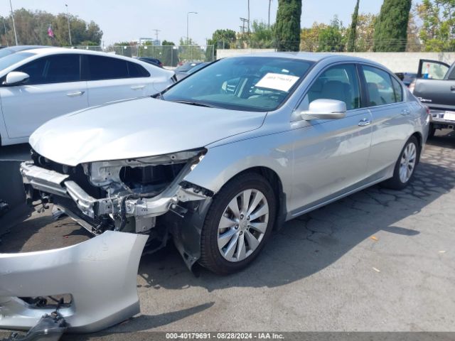 Photo 1 VIN: 1HGCR2F83FA168215 - HONDA ACCORD 