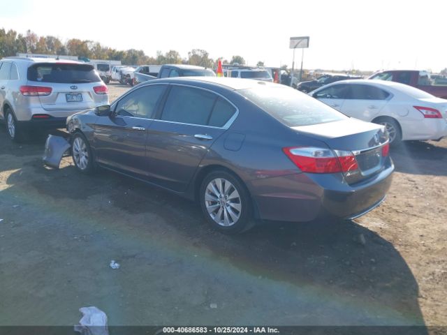 Photo 2 VIN: 1HGCR2F83FA171891 - HONDA ACCORD 