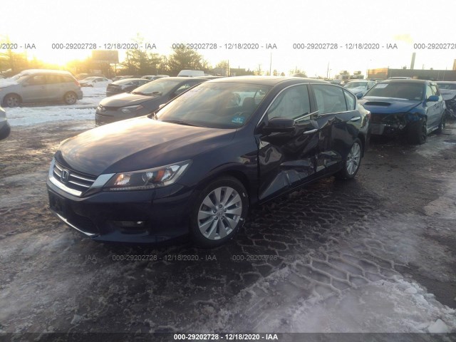 Photo 1 VIN: 1HGCR2F83FA176069 - HONDA ACCORD SEDAN 