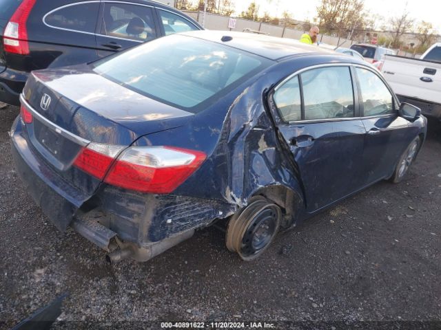 Photo 3 VIN: 1HGCR2F83FA181465 - HONDA ACCORD 