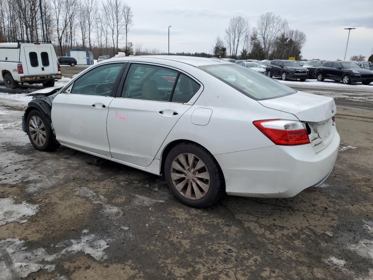 Photo 1 VIN: 1HGCR2F83FA209622 - HONDA ACCORD 