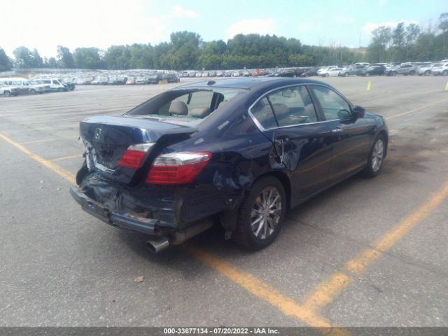 Photo 3 VIN: 1HGCR2F83FA214657 - HONDA ACCORD SEDAN 