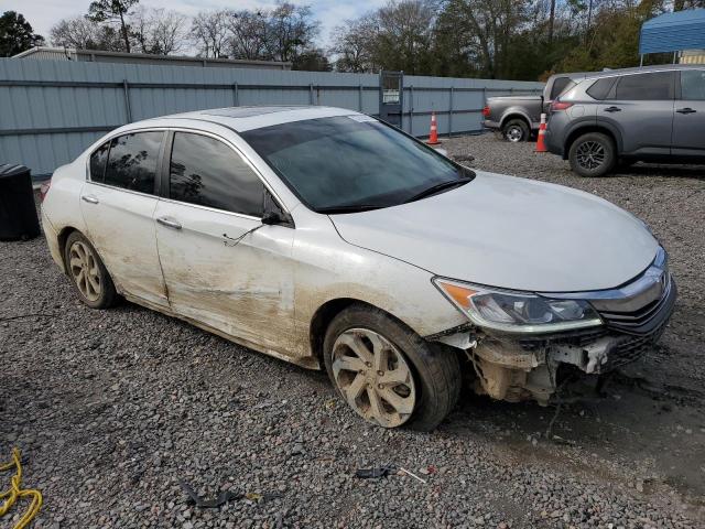 Photo 3 VIN: 1HGCR2F83GA036444 - HONDA ACCORD 