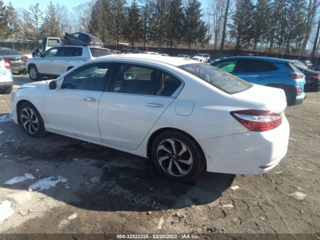 Photo 2 VIN: 1HGCR2F83GA051168 - HONDA ACCORD SEDAN 