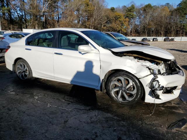 Photo 3 VIN: 1HGCR2F83GA080637 - HONDA ACCORD 