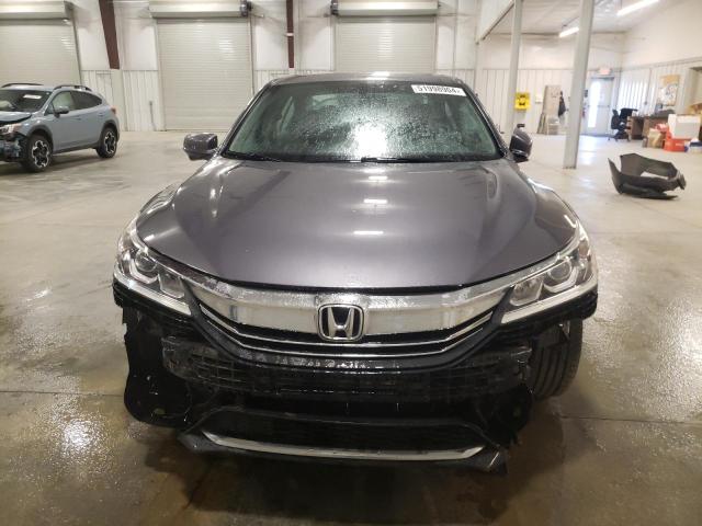 Photo 4 VIN: 1HGCR2F83GA117931 - HONDA ACCORD 