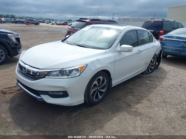 Photo 1 VIN: 1HGCR2F83GA140514 - HONDA ACCORD 