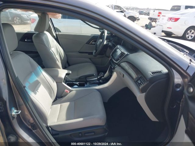 Photo 4 VIN: 1HGCR2F83GA219066 - HONDA ACCORD 