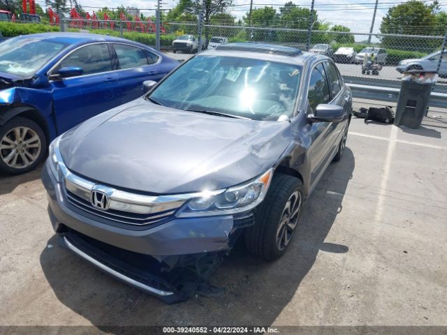 Photo 1 VIN: 1HGCR2F83GA231136 - HONDA ACCORD 