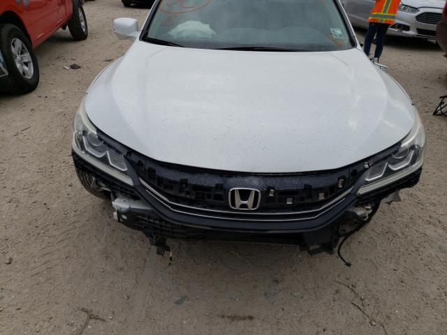 Photo 8 VIN: 1HGCR2F83HA012467 - HONDA ACCORD EXL 