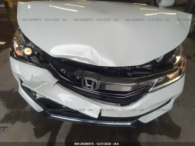 Photo 5 VIN: 1HGCR2F83HA055237 - HONDA ACCORD SEDAN 