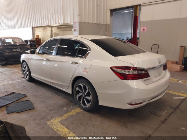 Photo 2 VIN: 1HGCR2F83HA086438 - HONDA ACCORD 