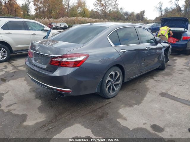 Photo 3 VIN: 1HGCR2F83HA090229 - HONDA ACCORD 