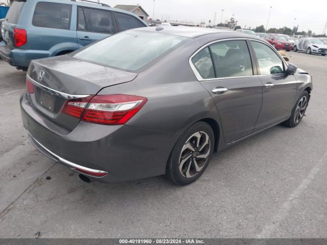 Photo 3 VIN: 1HGCR2F83HA277695 - HONDA ACCORD 