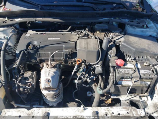 Photo 9 VIN: 1HGCR2F83HA277907 - HONDA ACCORD 