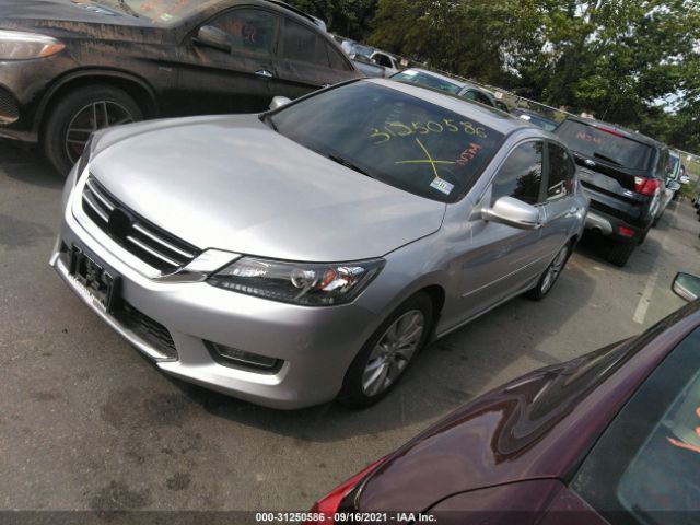 Photo 1 VIN: 1HGCR2F84DA005263 - HONDA ACCORD SDN 