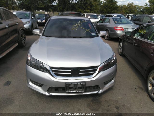 Photo 5 VIN: 1HGCR2F84DA005263 - HONDA ACCORD SDN 