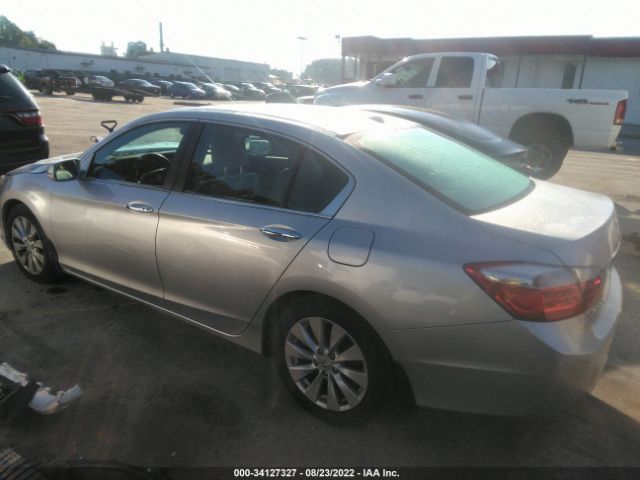 Photo 2 VIN: 1HGCR2F84DA094249 - HONDA ACCORD SDN 