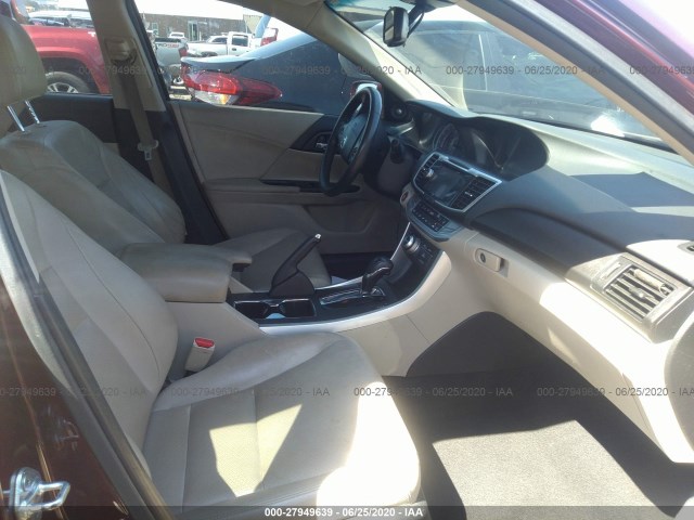 Photo 4 VIN: 1HGCR2F84DA134815 - HONDA ACCORD SDN 