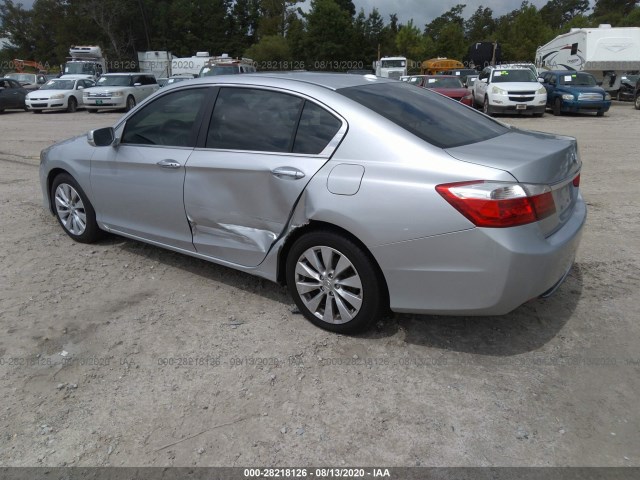 Photo 2 VIN: 1HGCR2F84DA139884 - HONDA ACCORD SDN 