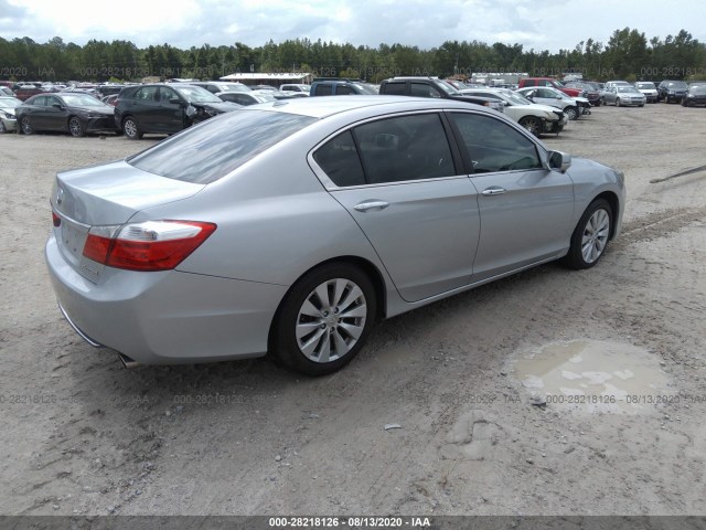 Photo 3 VIN: 1HGCR2F84DA139884 - HONDA ACCORD SDN 