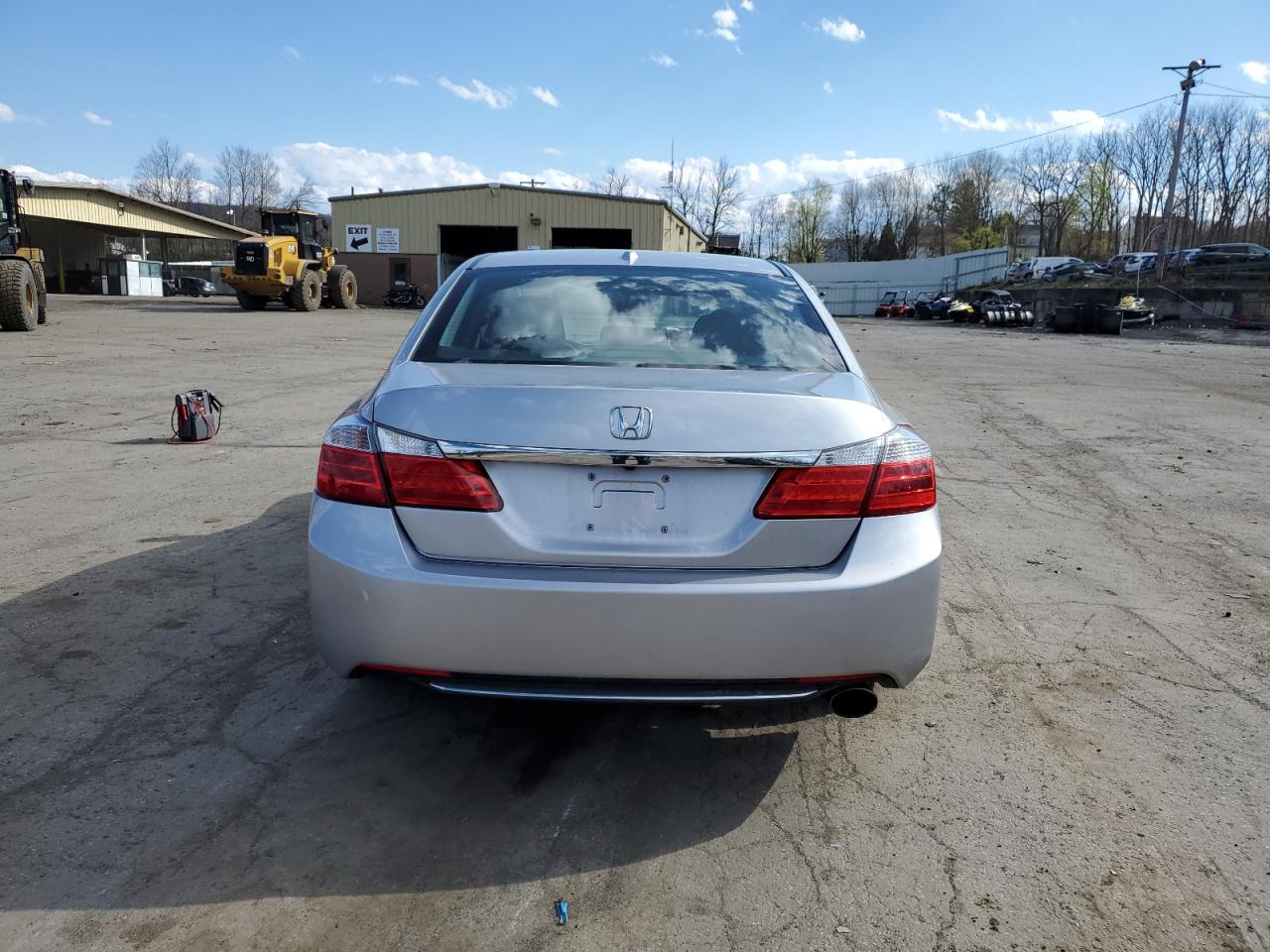 Photo 5 VIN: 1HGCR2F84DA169645 - HONDA ACCORD 