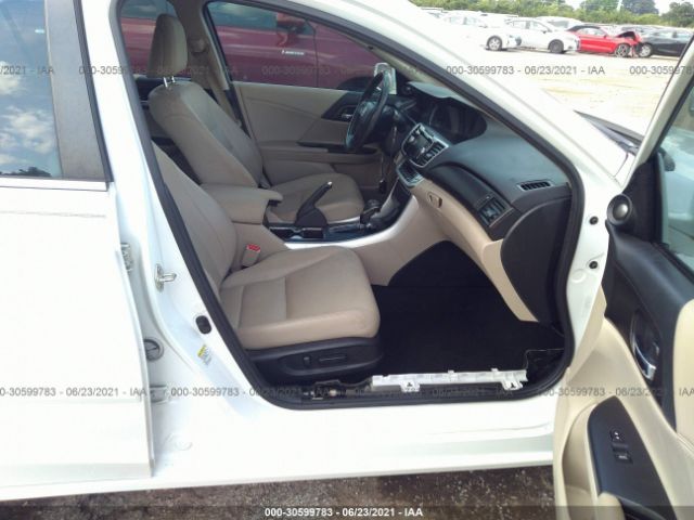 Photo 4 VIN: 1HGCR2F84EA048700 - HONDA ACCORD SEDAN 