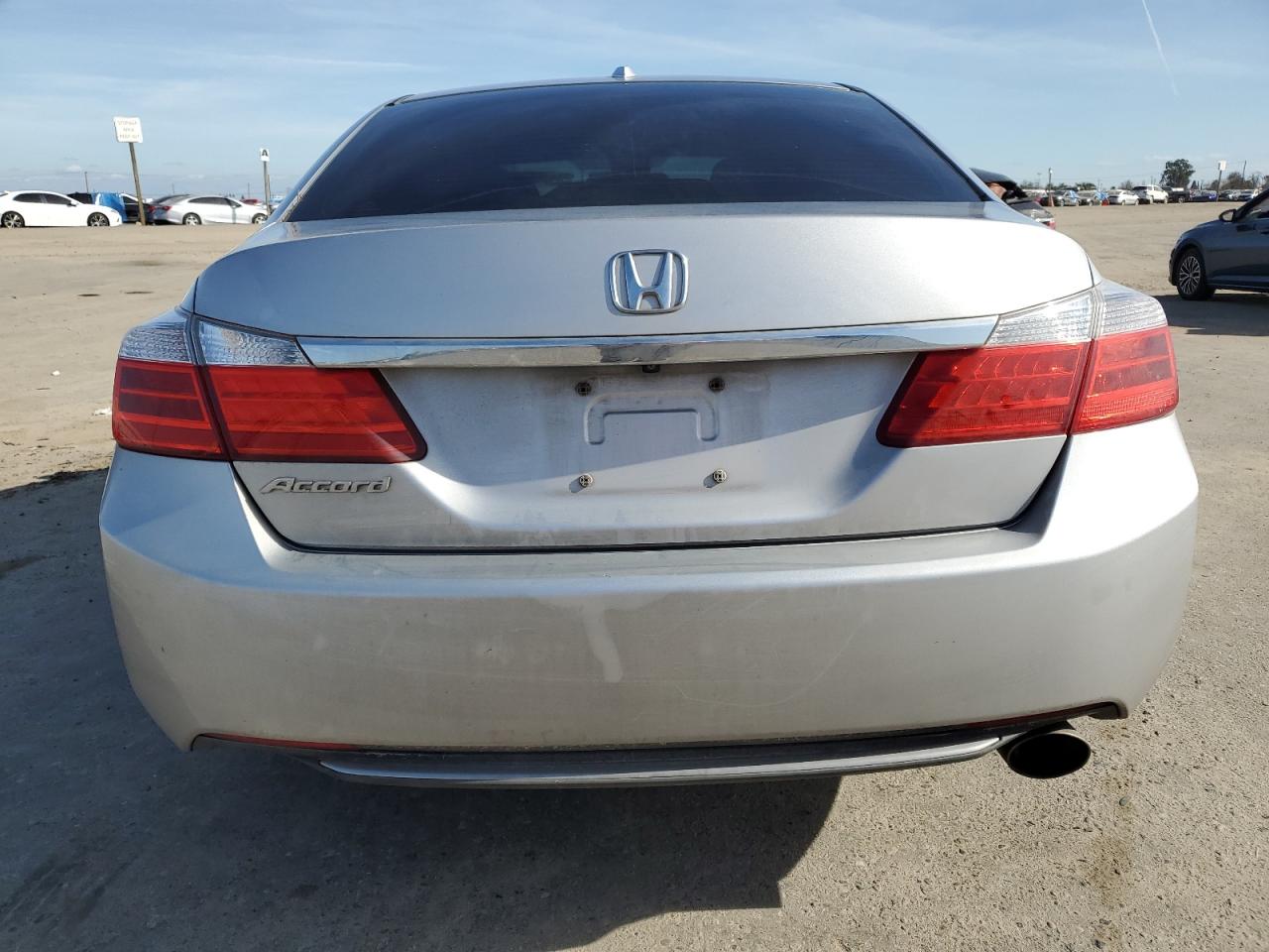 Photo 5 VIN: 1HGCR2F84FA002799 - HONDA ACCORD 