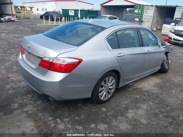 Photo 3 VIN: 1HGCR2F84FA035740 - HONDA ACCORD 