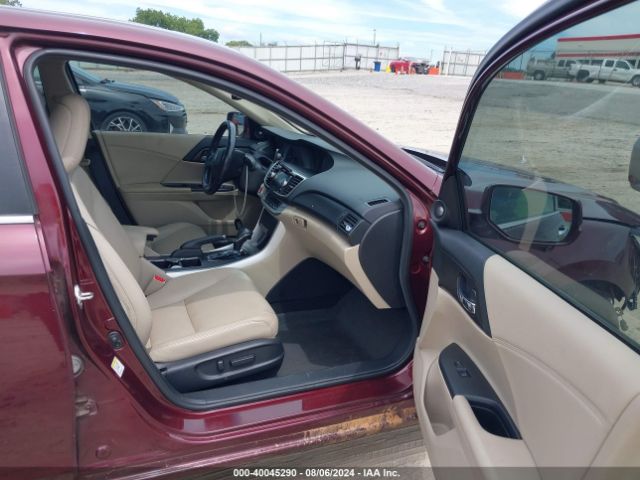 Photo 4 VIN: 1HGCR2F84FA046771 - HONDA ACCORD 