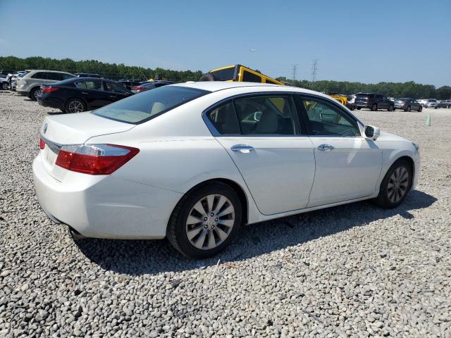 Photo 2 VIN: 1HGCR2F84FA111358 - HONDA ACCORD 