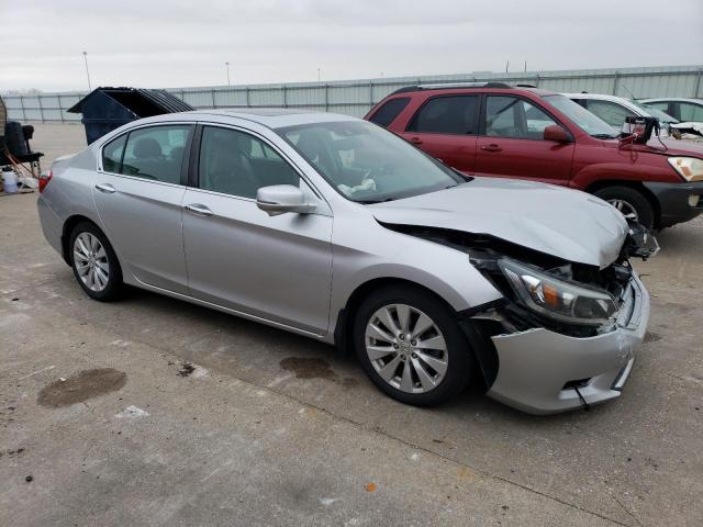 Photo 3 VIN: 1HGCR2F84FA130959 - HONDA ACCORD 