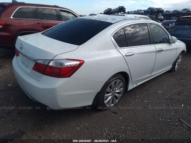 Photo 3 VIN: 1HGCR2F84FA225439 - HONDA ACCORD SEDAN 