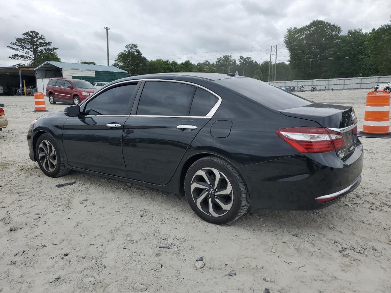 Photo 1 VIN: 1HGCR2F84GA032015 - HONDA ACCORD 