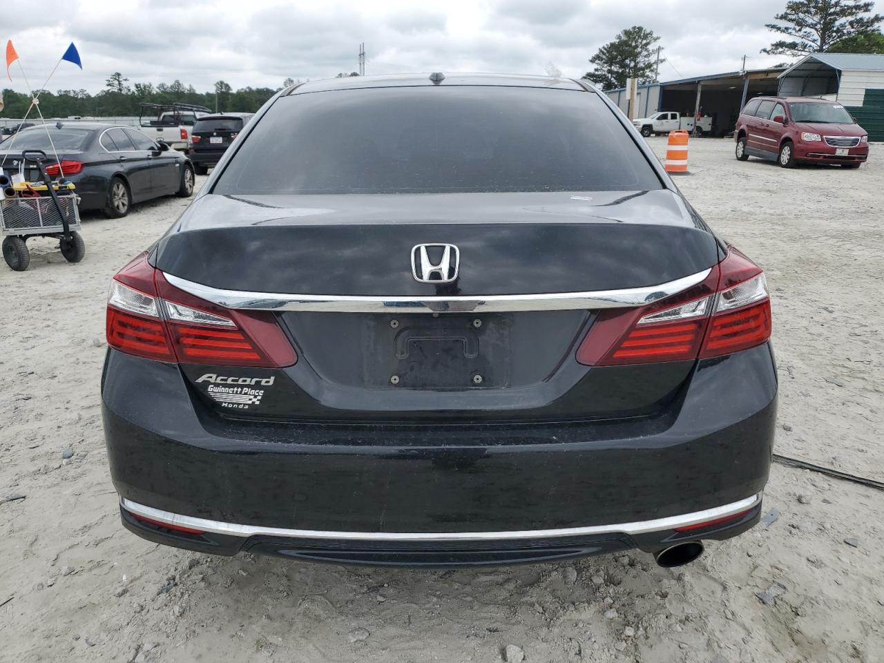 Photo 5 VIN: 1HGCR2F84GA032015 - HONDA ACCORD 